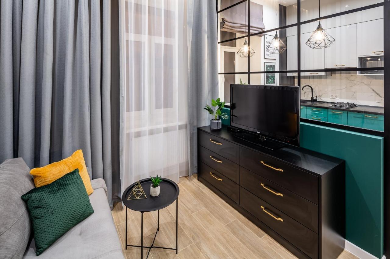 Emerald Lux Apartment. Liveinlviv Lviv Exterior foto