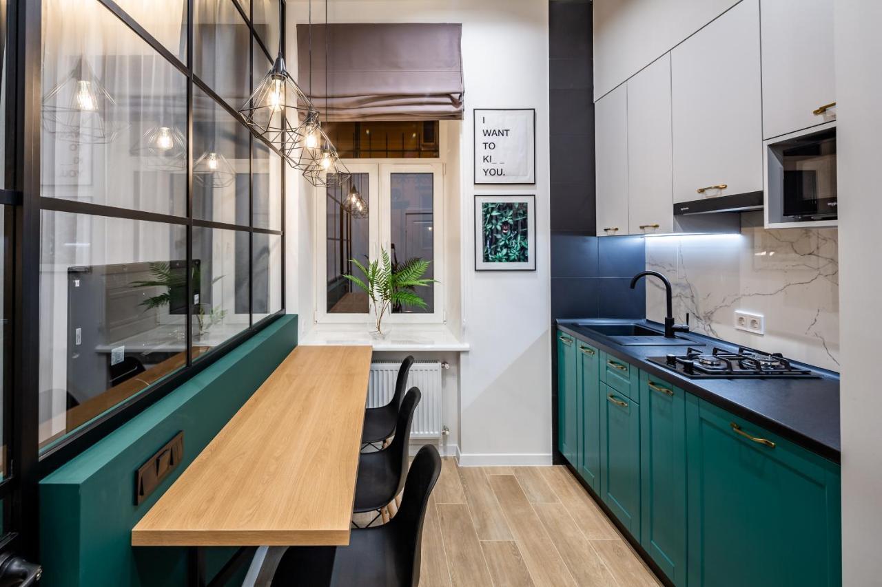 Emerald Lux Apartment. Liveinlviv Lviv Exterior foto