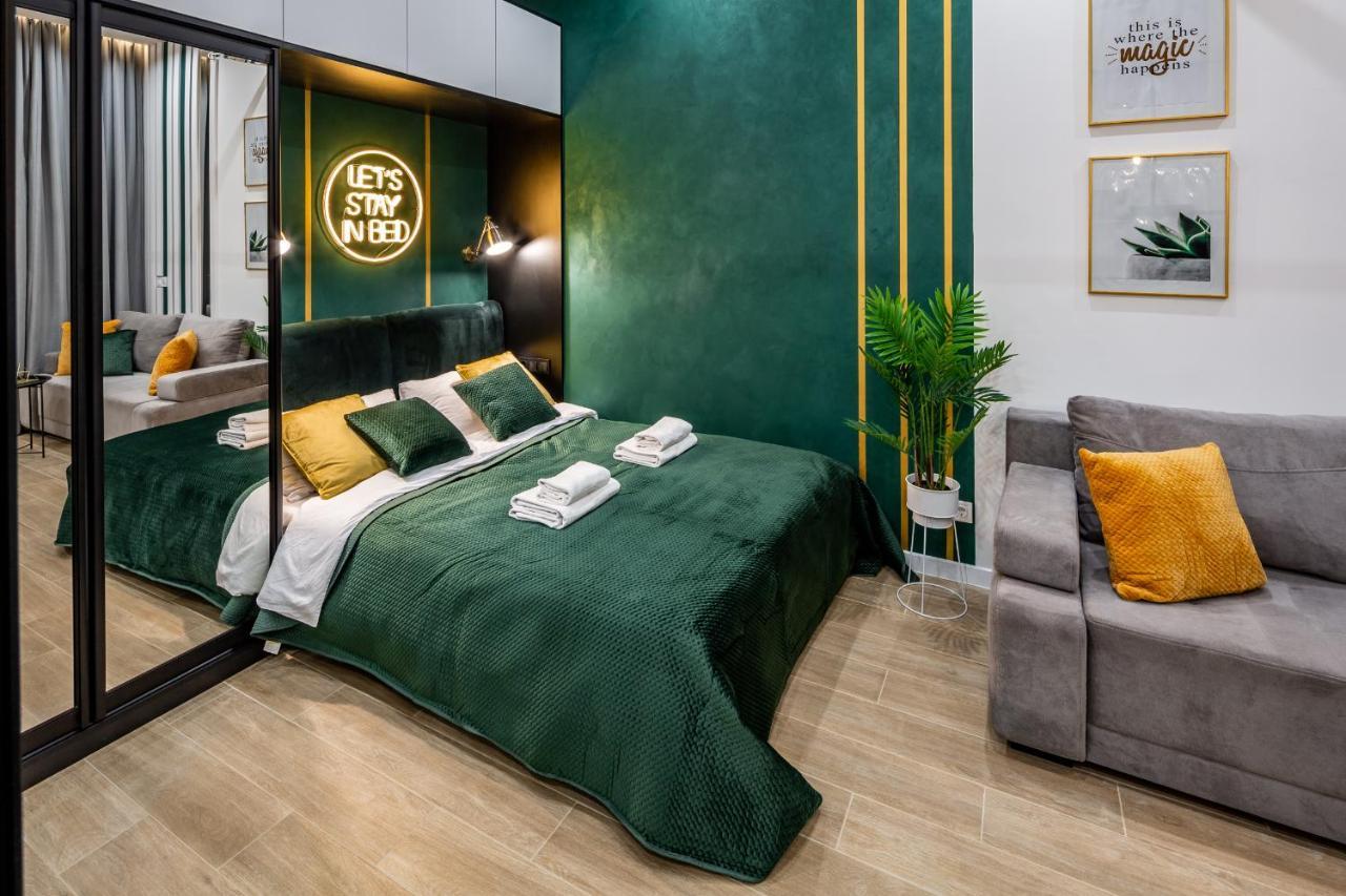 Emerald Lux Apartment. Liveinlviv Lviv Exterior foto